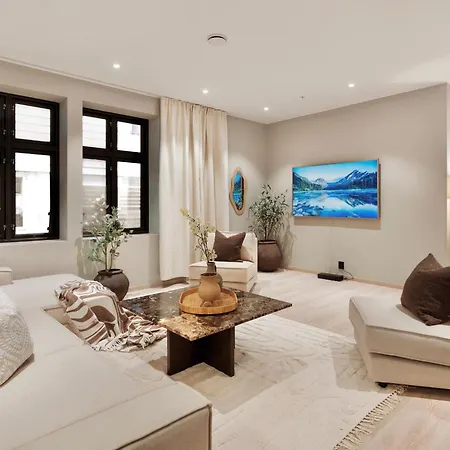 Luxurious In The Heart Of With Private Parking Villaer